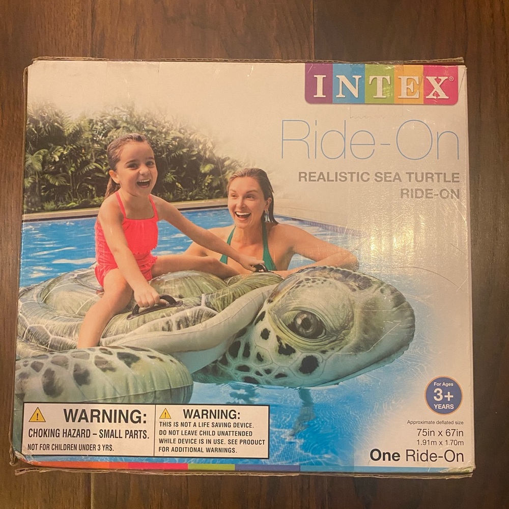 NIB Intex 6' Sea Turtle 🐢 Ride-On Inflatable Pool Float - Floral Print - Picture 5 of 7